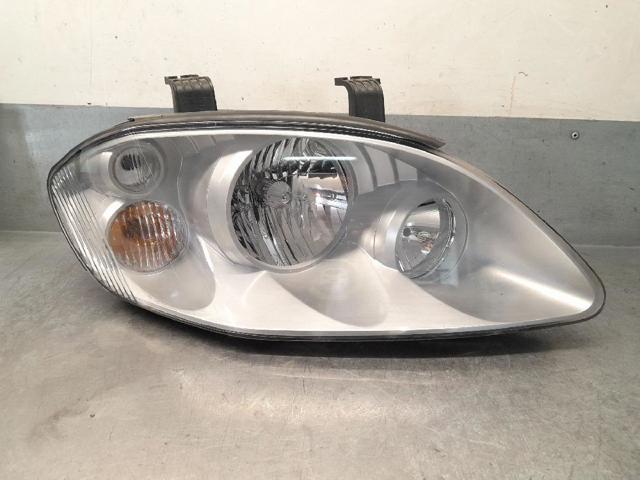 Faro derecho para SsangYong Rodius 
