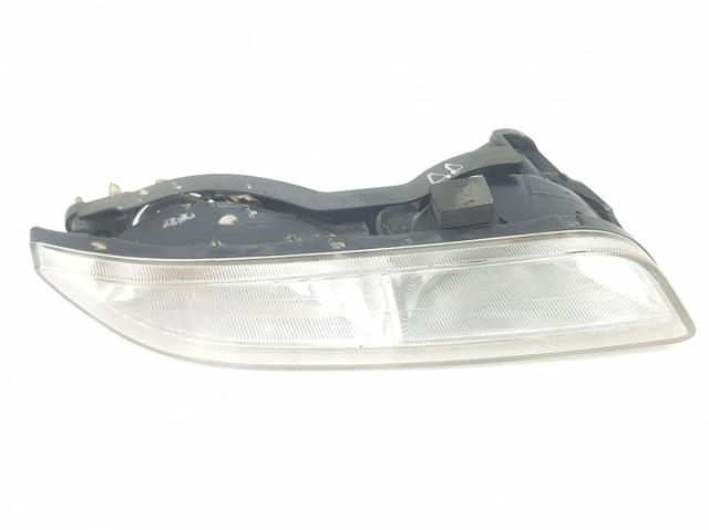 Luz antiniebla derecha 8320208001 Ssang Yong