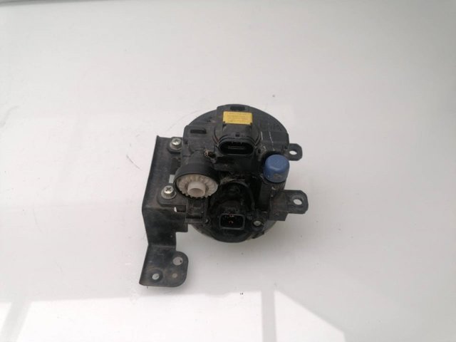 8321A365 MITSUBISHI Faro antiniebla izquierdo/derecho  comprar en Jaén