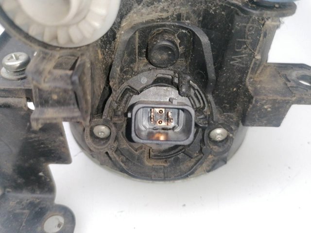 8321A365 MITSUBISHI Faro antiniebla izquierdo/derecho  comprar en Lleida