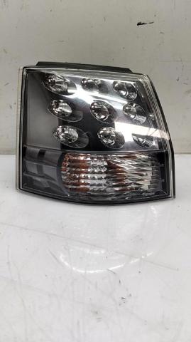 MITSUBISHI 8330A379 Piloto trasero exterior izquierdo  disponible Lugo