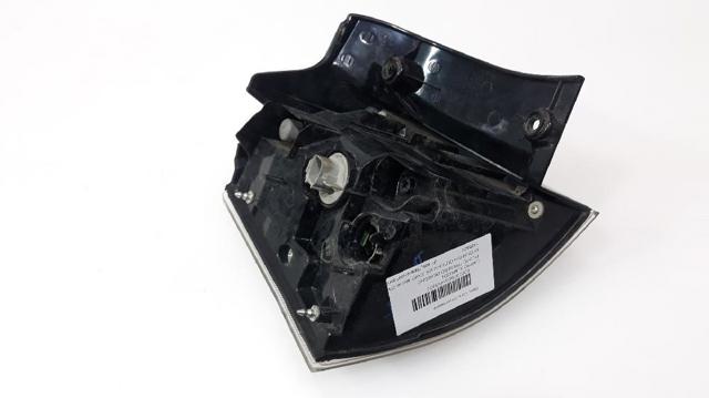 8330A380 MITSUBISHI Piloto trasero exterior derecho  en stock Gandía