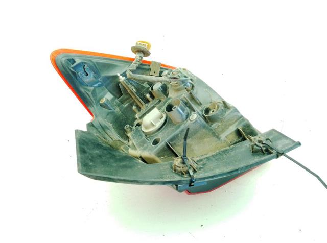 8330B193 Piloto trasero exterior izquierdo comprar Girona
