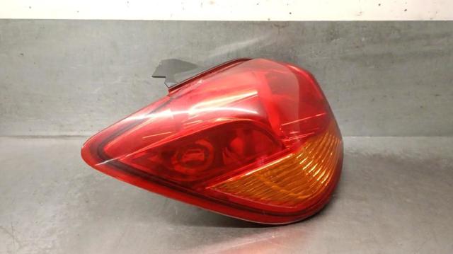 8330B193 Piloto trasero exterior izquierdo  en stock Sabadell