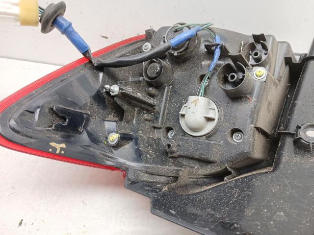 8330B193 Piloto trasero exterior izquierdo comprar Sevilla