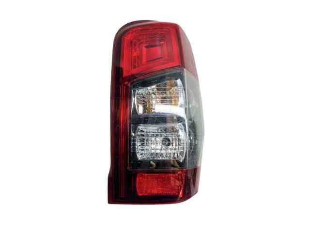 Piloto trasero derecho 8330B210 MITSUBISHI