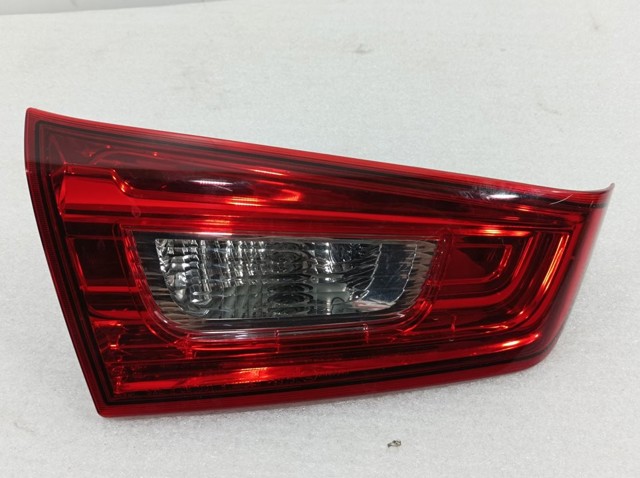 8336A087 Piloto trasero interior izquierdo  comprar en Zaragoza