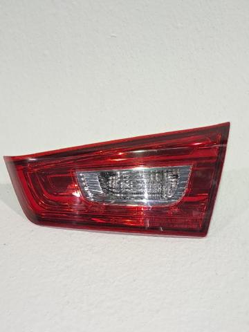 8336A088 Piloto trasero interior derecho  disponible Utrera