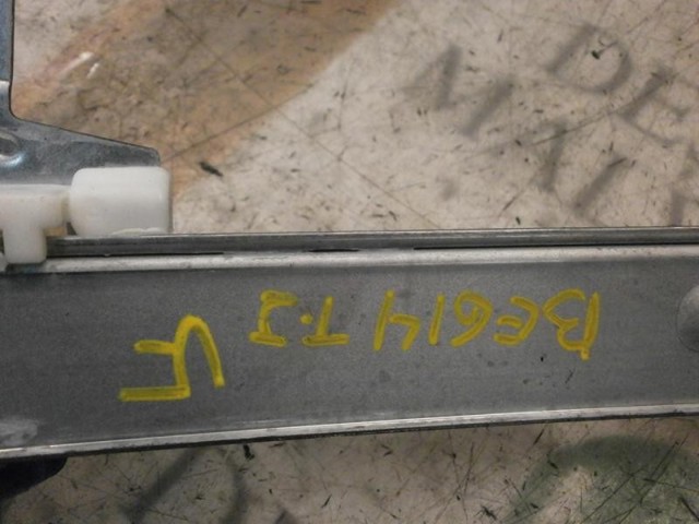 834011G010 Mecanismo de elevalunas de la puerta trasera izquierda  comprar en Zaragoza