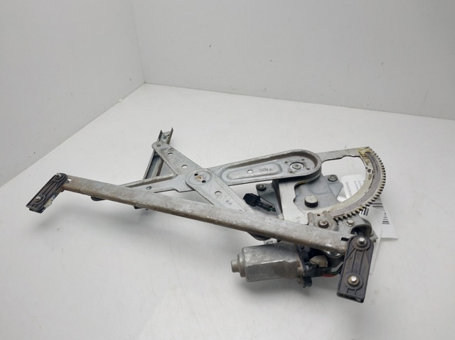834503E000 Motor del elevalunas de la puerta trasera izquierda  disponible Burgos