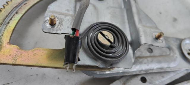 834603E000 Motor del elevalunas de la puerta trasera derecha comprar Sevilla