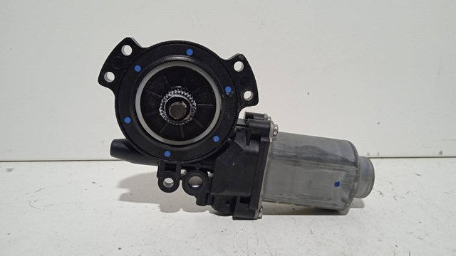 Motor eléctrico, elevalunas, puerta trasera derecha 834603K001 Hyundai/Kia