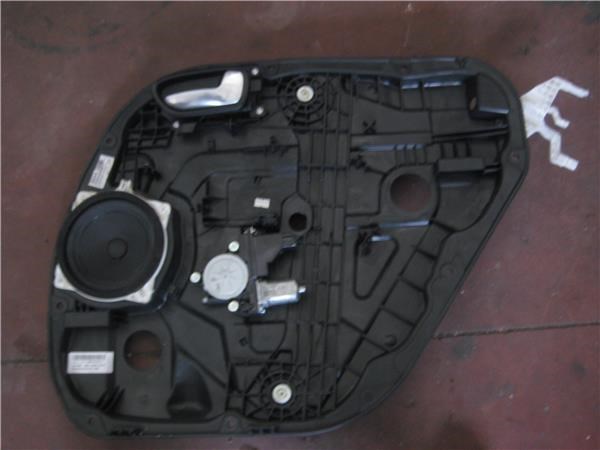 Motor eléctrico, elevalunas, puerta trasera derecha 83460A4010 Hyundai/Kia