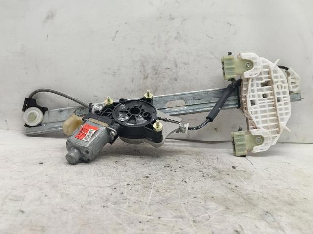 HYUNDAI 83460H8000 Motor del elevalunas de la puerta trasera derecha  comprar en Ponferrada