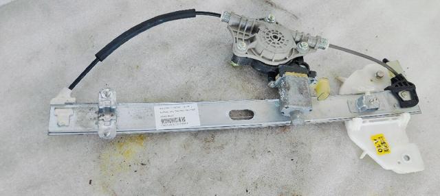 HYUNDAI 83460H8000 Motor del elevalunas de la puerta trasera derecha comprar Pamplona