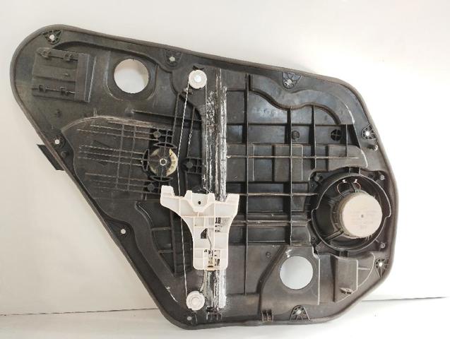 834813Z000 HYUNDAI Mecanismo de elevalunas de la puerta trasera derecha  en stock Huelva