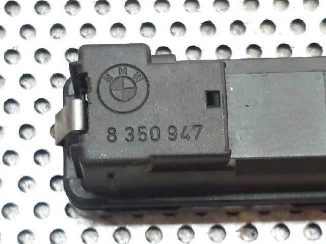8350947 Boton de luz de emergencía  en stock Sabadell