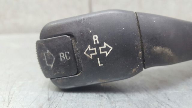 8352172 BMW Conmutador izquierdo de la columna de dirección  comprar en Oviedo