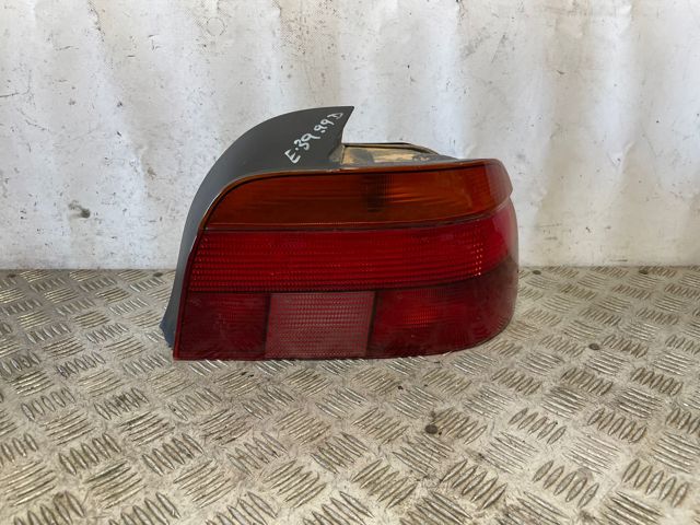 8358032 BMW Piloto trasero derecho  en stock Huelva