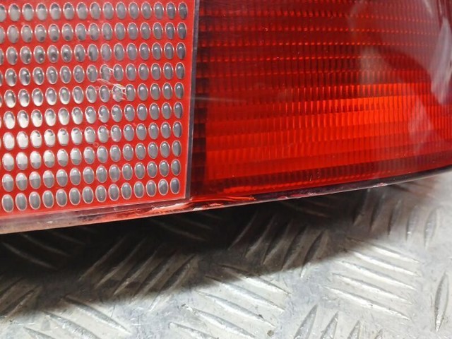 8358032 Piloto trasero derecho comprar Sevilla