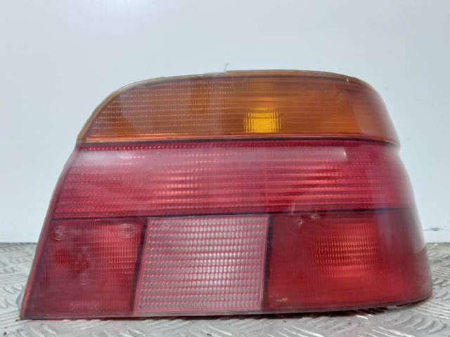 8358032 BMW Piloto trasero derecho comprar Bilbao