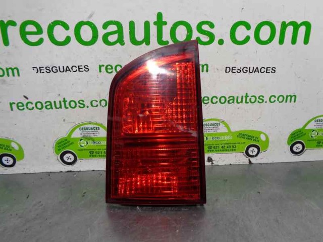 Piloto posterior interior derecho 8360409100 Ssang Yong