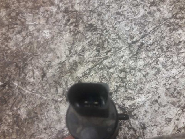 BMW 8362154 Bomba de agua limpiaparabrisas, delantera comprar Tarragona