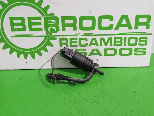 BMW 8362154 Bomba de agua limpiaparabrisas, delantera  en stock Salamanca