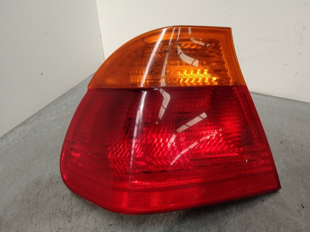 8364921 Piloto trasero exterior izquierdo  en stock Sabadell