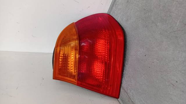 BMW 8364922 Piloto trasero exterior derecho  comprar en Ponferrada