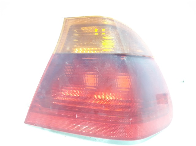 BMW 8364922 Piloto trasero exterior derecho  disponible Valladolid