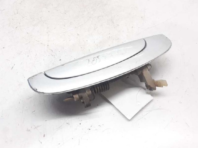 Tirador de puerta exterior trasero derecho 836601C060 Hyundai/Kia