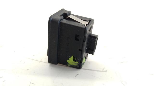 8368974 Botón de encendido del motor del elevalunas trasero  comprar en Zaragoza