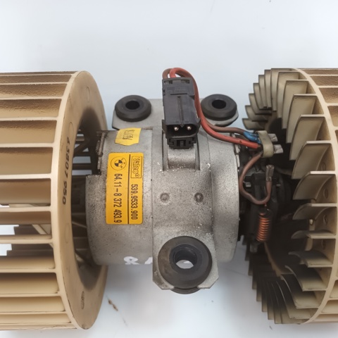 8372493 BMW