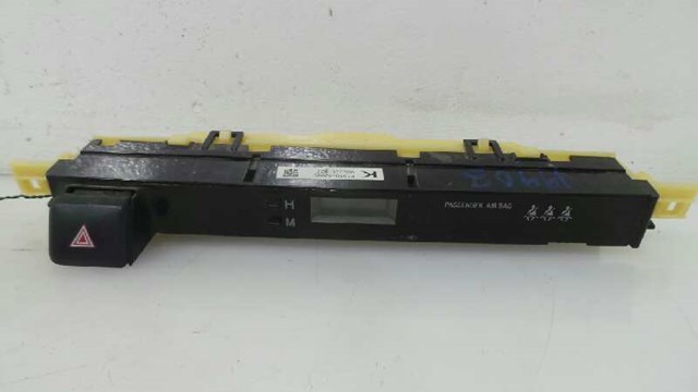 Boton De Alarma 8395042080 Toyota