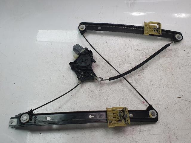 Elevalunas eléctrico Audi Q3  (F3B)