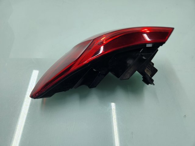 VAG 83A945092 Piloto trasero exterior derecho  disponible Lugo