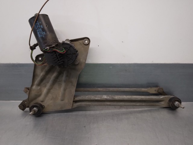 83AB17B571AC Ford