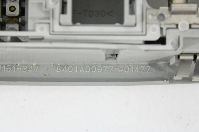 8401A009ZZ MITSUBISHI Luz de techo interior (cabina)  comprar en Oviedo