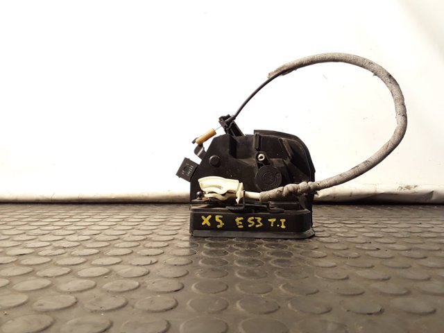 8402601 BMW Cerradura de puerta trasera izquierda  comprar en Oviedo