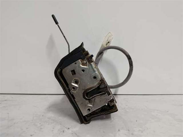 BMW 8402601 Cerradura de puerta trasera izquierda  en stock Valencia