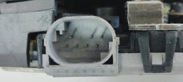 8402602 Cerradura de la puerta trasera derecha comprar Sevilla