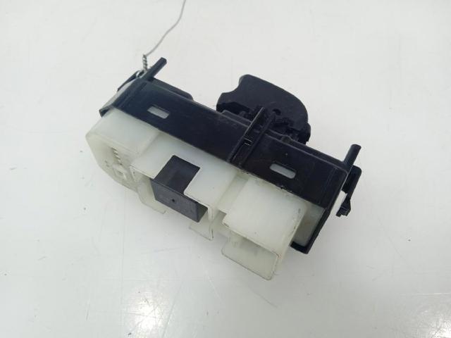 8403048070 TOYOTA  en stock Huelva
