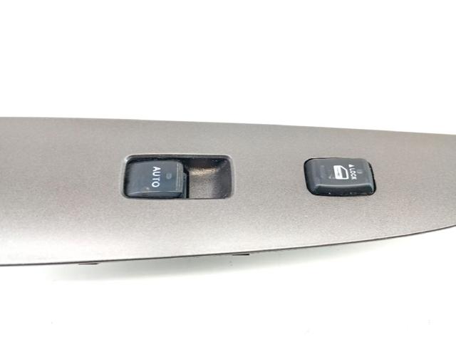 8403053020 TOYOTA Unidad de control de elevalunas delantero derecho  en stock Huelva