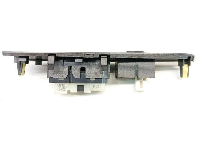 8403053020 Unidad de control de elevalunas delantero derecho  en stock Granada
