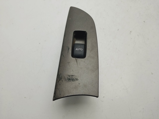 8403053020 TOYOTA Unidad de control de elevalunas delantero derecho  disponible Alicante