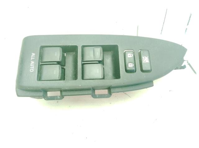 TOYOTA 8404033100 Interruptor de elevalunas delantera izquierda comprar Barcelona
