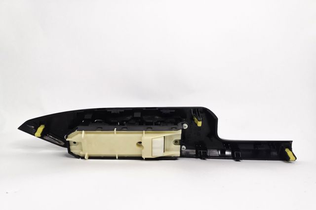 8404033100 TOYOTA Unidad de control de elevalunas delantera izquierda  comprar en Oviedo