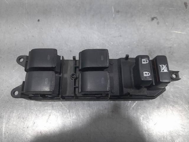 TOYOTA 8404033100 Interruptor de elevalunas delantera izquierda  en stock Valencia