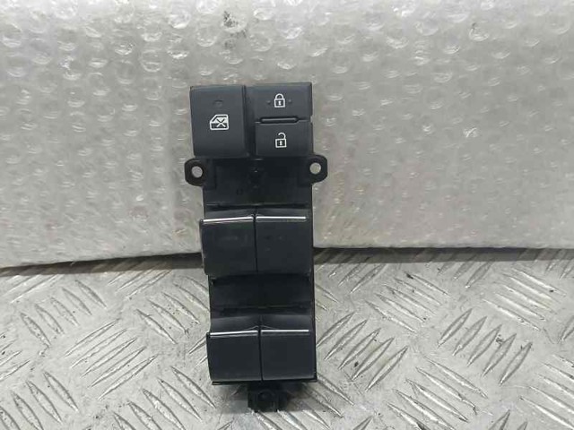 8404042030 Toyota